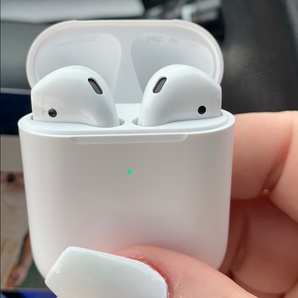 AirPods series 2 - Picture 6 of 6
